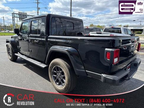 Used 2023 Jeep Gladiator Overland AWD/4WD image 6