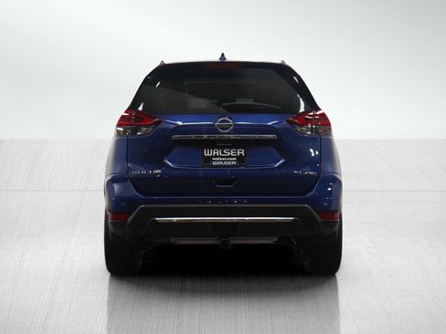 Used 2020 Nissan Rogue SL w/ Premium Package image 4