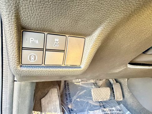 Used 2023 Honda Civic Touring image 36