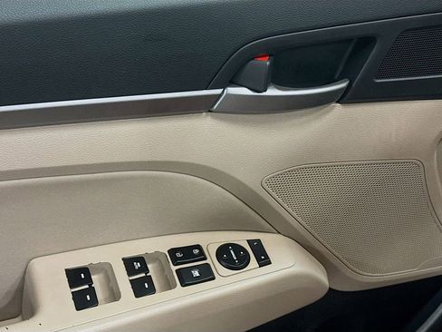 Used 2018 Hyundai Elantra Value Edition image 20