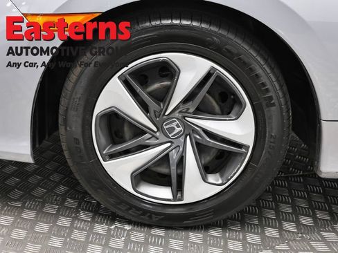 Used 2020 Honda Civic LX image 30