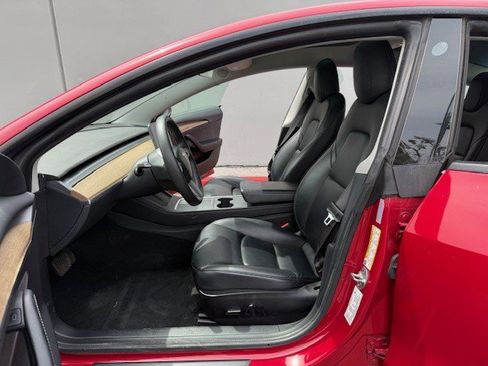 Used 2022 Tesla Model 3 Long Range image 11