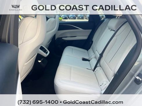 Used 2024 Cadillac Lyriq Luxury RWD image 14