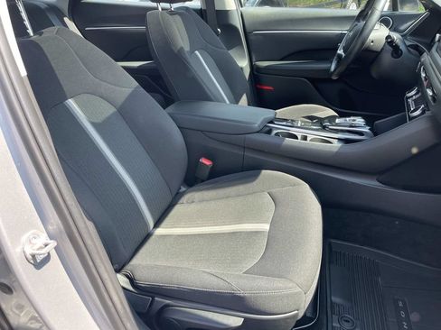 Used 2023 Hyundai Sonata SEL w/ Convenience Package FWD image 26