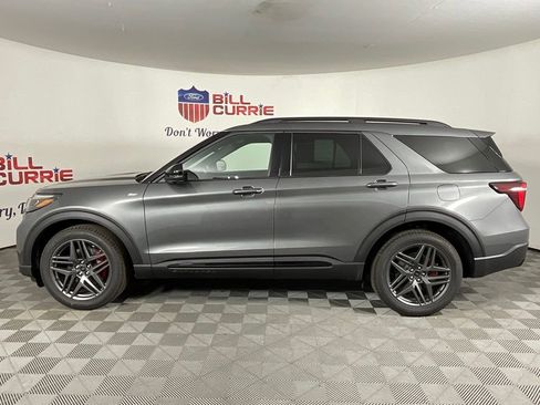 New 2026 Ford Explorer ST-Line w/ ST-Line Street Pack RWD image 6