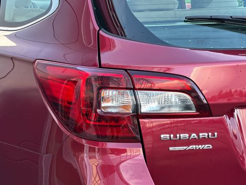 Used 2018 Subaru Outback 2.5i image 24