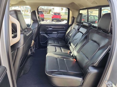 Used 2020 RAM 1500 Laramie image 10