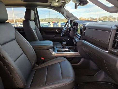 Used 2025 Chevrolet Silverado 1500 LTZ w/ LTZ Premium Texas Edition image 26