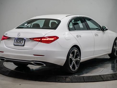 Used 2023 Mercedes-Benz C 300 Sedan image 4