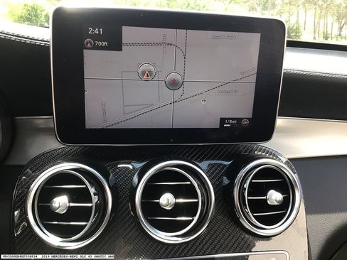 Used 2019 Mercedes-Benz GLC 43 AMG 4MATIC image 9