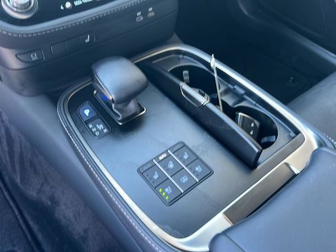 Used 2024 Lexus LS 500 image 27