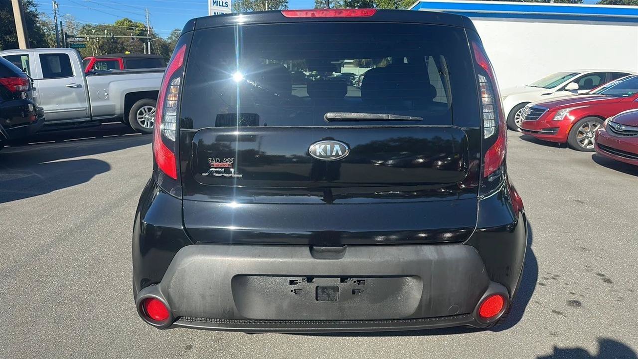 Used 2015 Kia Soul FWD image 5