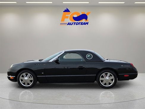 Used 2003 Ford Thunderbird Base image 2