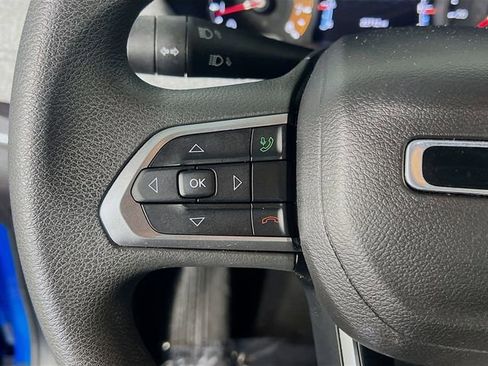 Used 2023 Jeep Compass Sport AWD/4WD image 17