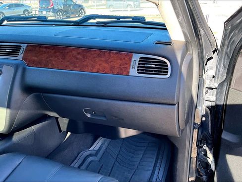 Used 2010 GMC Sierra 1500 SLT image 15