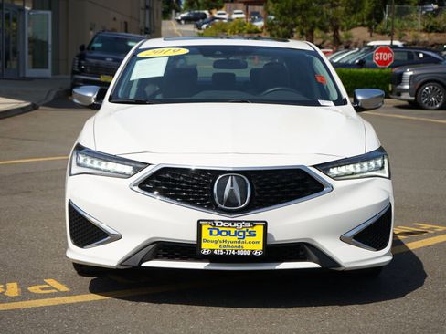 Used 2019 Acura ILX FWD image 2