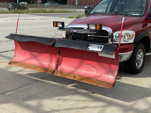 Used 2008 Dodge Ram 2500 Truck SLT w/ Trailer Tow Group AWD/4WD image 3