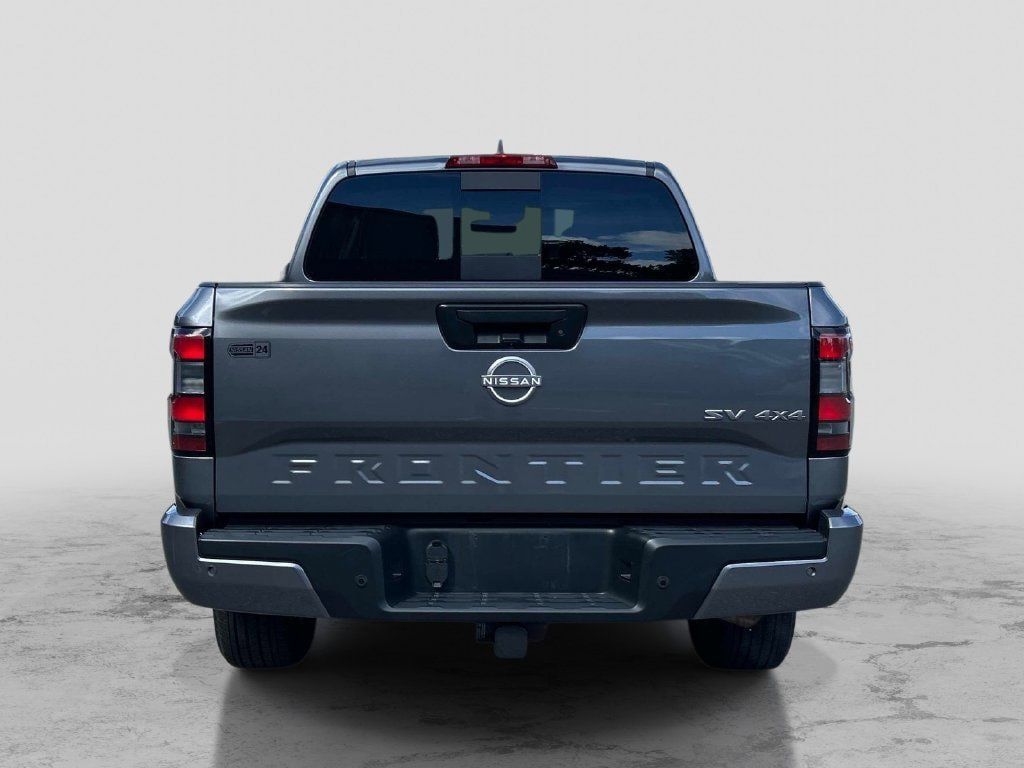 Certified 2024 Nissan Frontier SV w/ SV Convenience Package AWD/4WD image 4