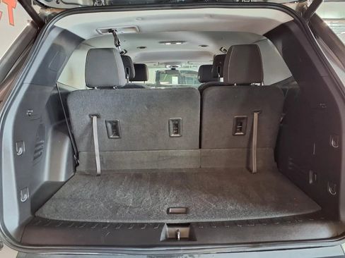 Used 2018 Chevrolet Traverse LT AWD/4WD image 6