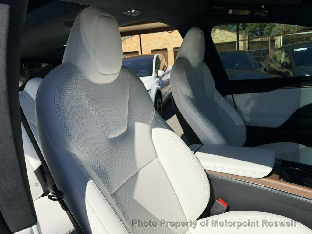 Used 2026 Tesla Model X AWD/4WD image 40