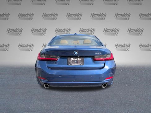 Used 2023 BMW 330i Sedan w/ Premium Package image 8