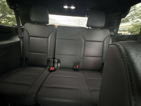 Used 2024 Chevrolet Tahoe High Country w/ Advanced Technology Package AWD/4WD image 23