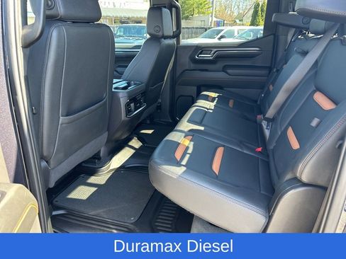 Used 2024 GMC Sierra 1500 AT4 w/ Technology Package image 16