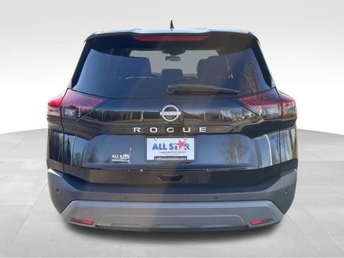 Used 2023 Nissan Rogue S image 7