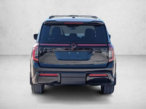 Used 2025 Nissan Armada PRO-4X image 6