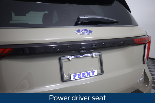 New 2026 Ford Explorer ST-Line w/ ST-Line Street Pack AWD/4WD image 21