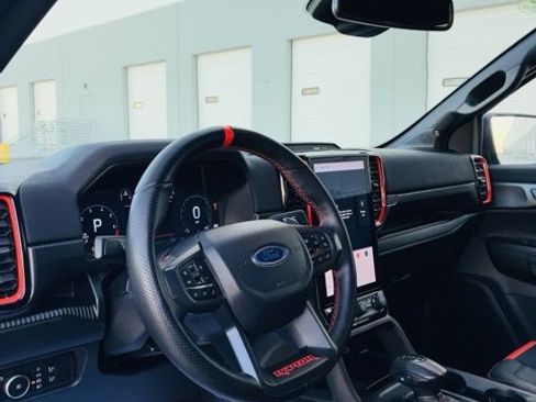 Used 2025 Ford Ranger Raptor image 11