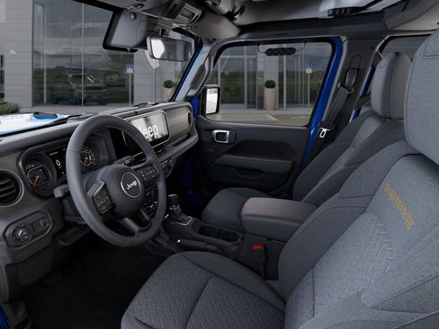 New 2025 Jeep Gladiator Mojave w/ Convenience Group image 22