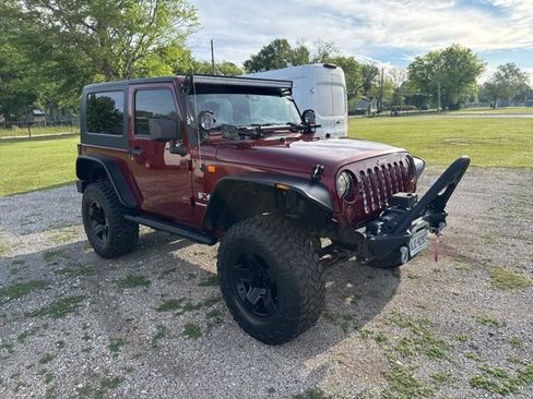 Used 2009 Jeep Wrangler X image 3