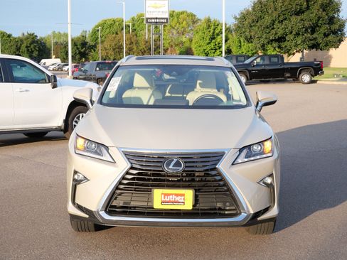 Used 2017 Lexus RX 350 AWD w/ Premium Package image 2