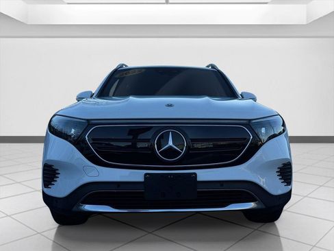 Used 2022 Mercedes-Benz EQB 300 4MATIC image 10