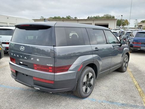 New 2026 Hyundai Santa Fe SE FWD image 6