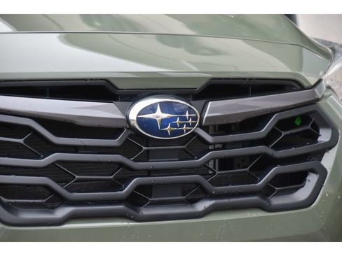 Certified 2025 Subaru Crosstrek 2.5i Limited w/ Popular Package #4A image 12