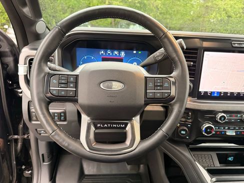 Used 2026 Ford F350 Platinum AWD/4WD image 11