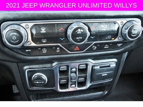 Used 2021 Jeep Wrangler Unlimited Sport image 24