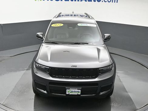 Used 2024 Jeep Grand Cherokee L Limited w/ Black Appearance Package AWD/4WD image 29