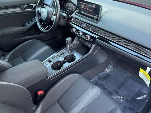 Certified 2024 Honda Civic Sport image 31