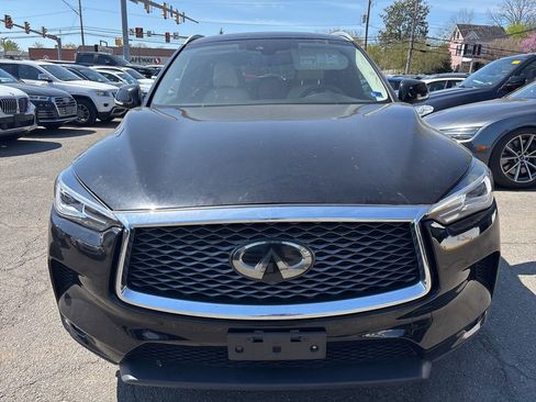 Used 2019 INFINITI QX50 Luxe w/ Navigation Package AWD/4WD image 2