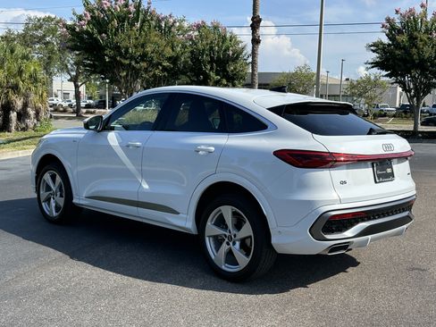 Certified 2025 Audi Q5 Premium Plus w/ Premium Plus AWD/4WD image 6