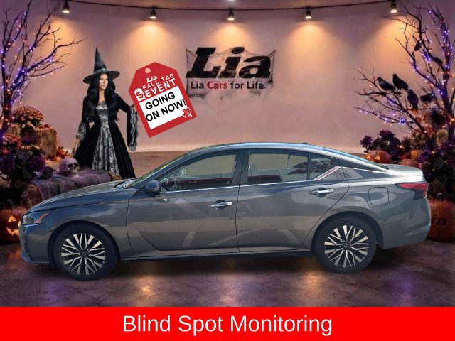 Used 2024 Nissan Altima 2.5 SV w/ SV Premium Package FWD image 6