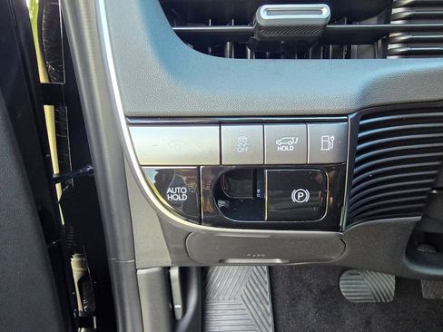 New 2026 Hyundai Ioniq 5 SEL AWD/4WD image 17