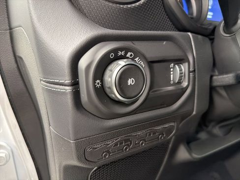 New 2026 Jeep Wrangler Unlimited Rubicon 392 w/ Quick Order Package 27X Moab AWD/4WD image 18