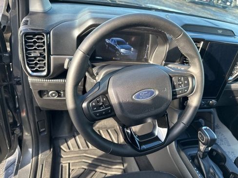Used 2024 Ford Ranger XLT image 14