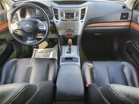Used 2014 Subaru Outback 2.5i Limited image 11