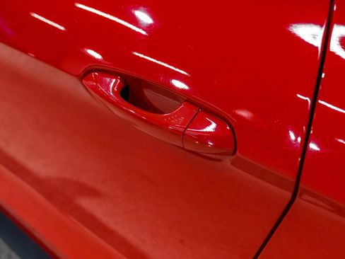 Used 2018 Ford Mustang GT Premium RWD image 30
