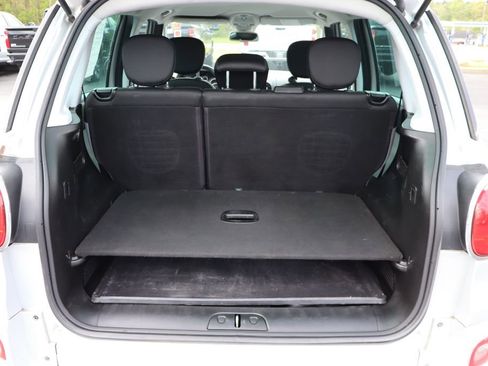 Used 2014 FIAT 500L Easy w/ Popular Equipment Group FWD image 28